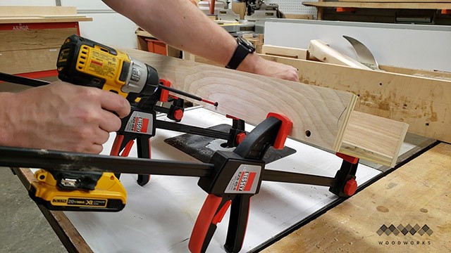 making a router sled carriage