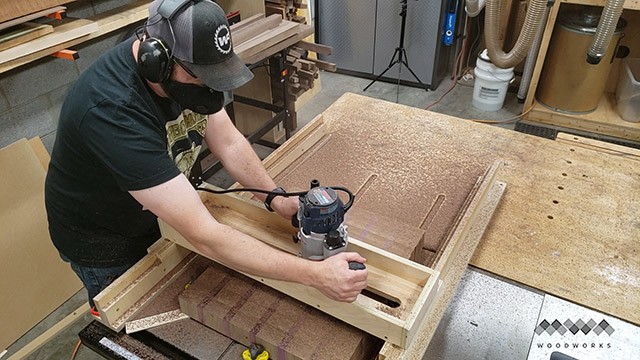 operating a router sled