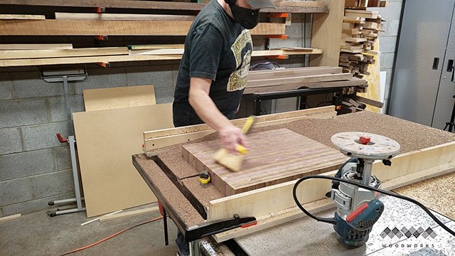 operating a router sled