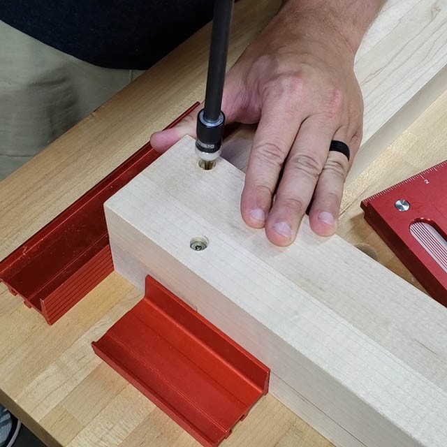 assembling the base of the lathe stand