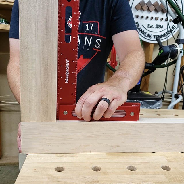 assembling the base of the lathe stand