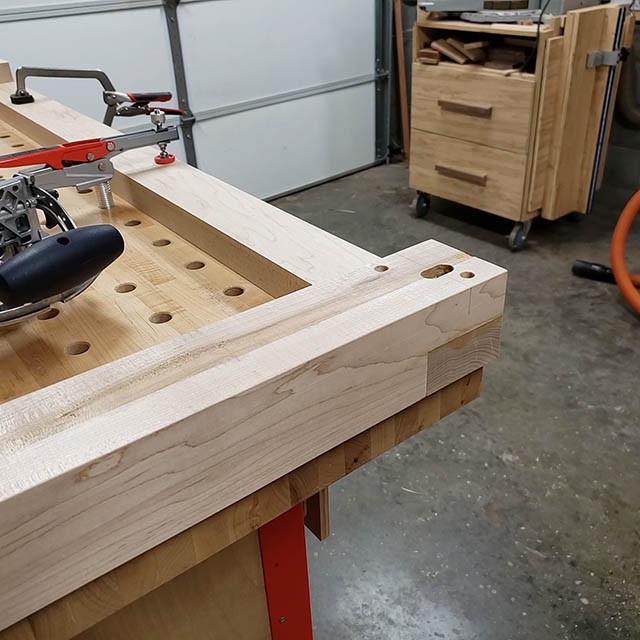 assembling the base of the lathe stand