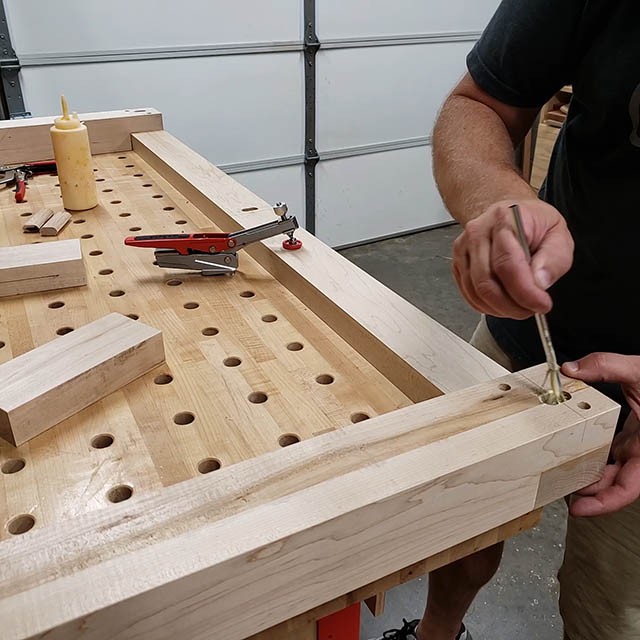 assembling the base of the lathe stand