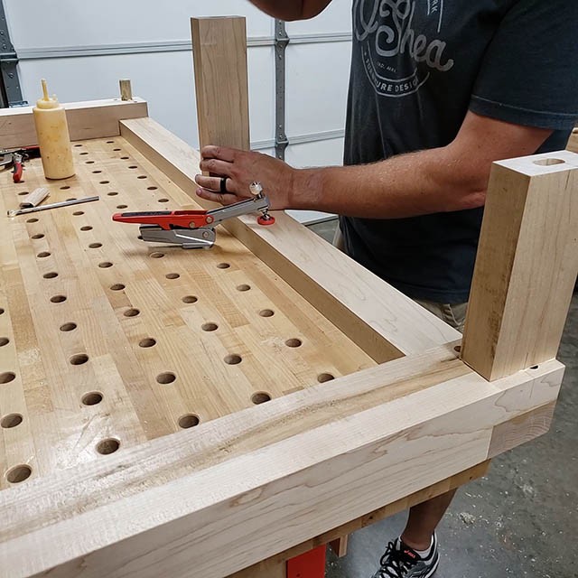 assembling the base of the lathe stand