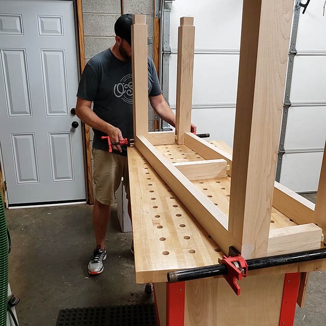 assembling the base of the lathe stand