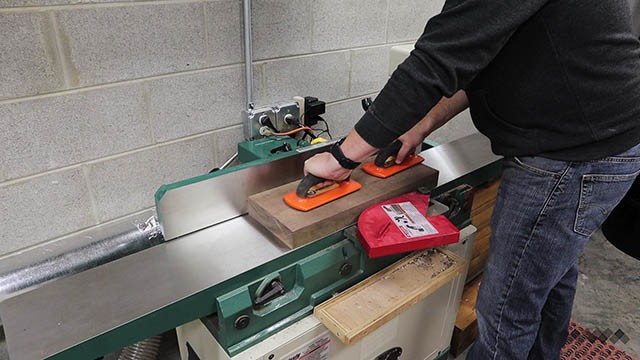 using the jointer