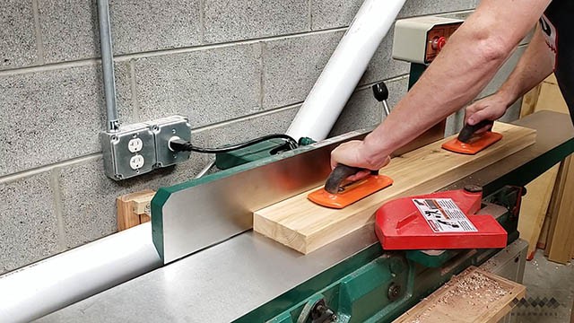 using-the-jointer - MWA Woodworks